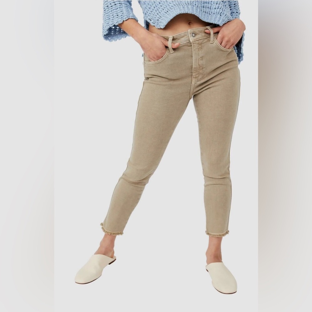 Free People High Waist Ankle Jeggings w Raw Hem